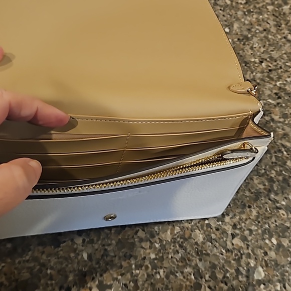 Coach wallet crossbody - Picture 6 of 6